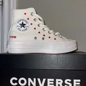 Valentine's day Converse